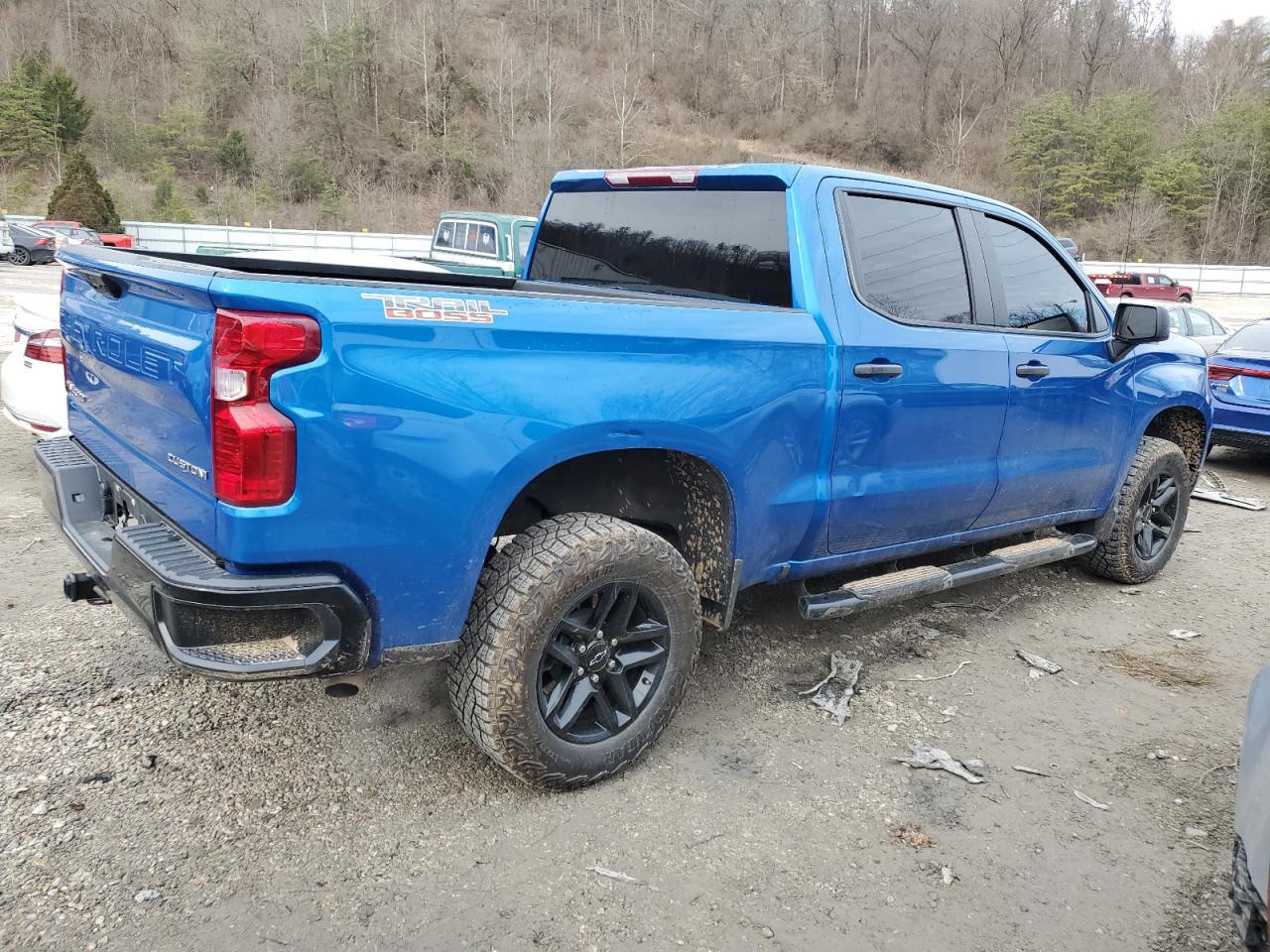 2023 CHEVROLET SILVERADO - Image 3
