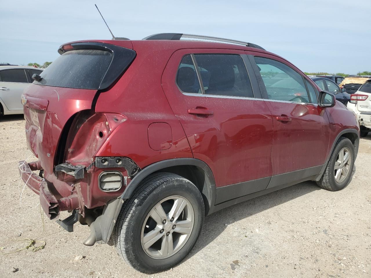 2018 CHEVROLET TRAX 1LT - Image 3