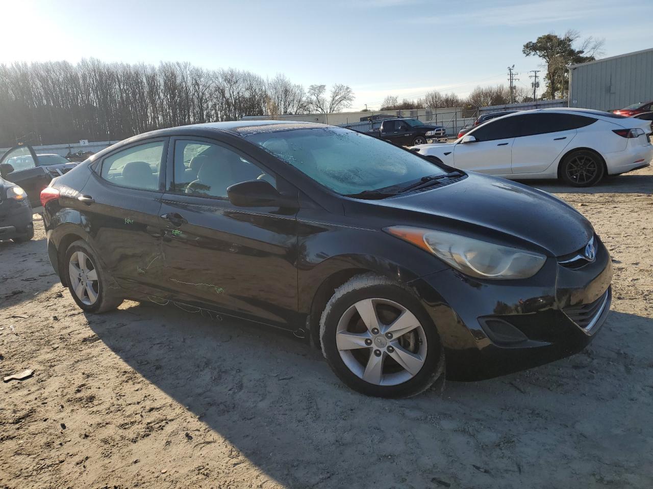 2013 HYUNDAI ELANTRA GL - Image 4