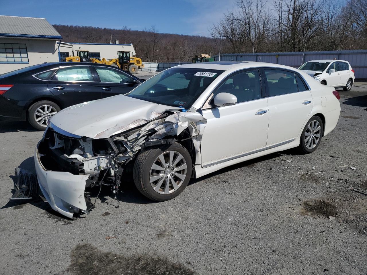 2011 TOYOTA AVALON BAS