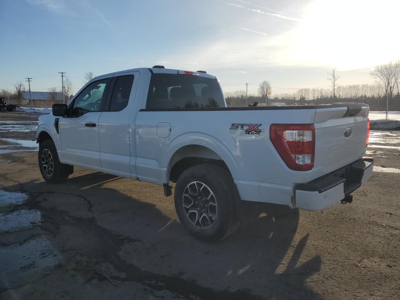 2023 FORD F150 SUPER - Фото 2