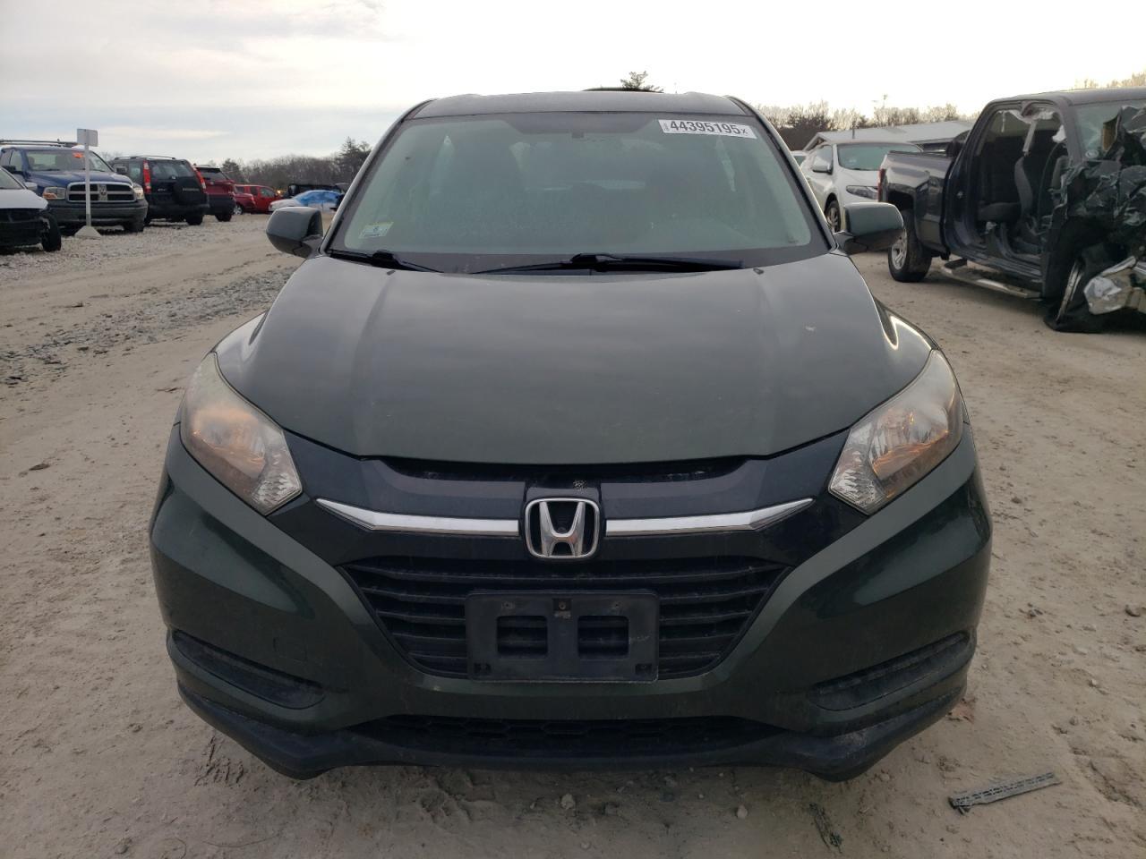 2018 HONDA HR-V LX - Image 5