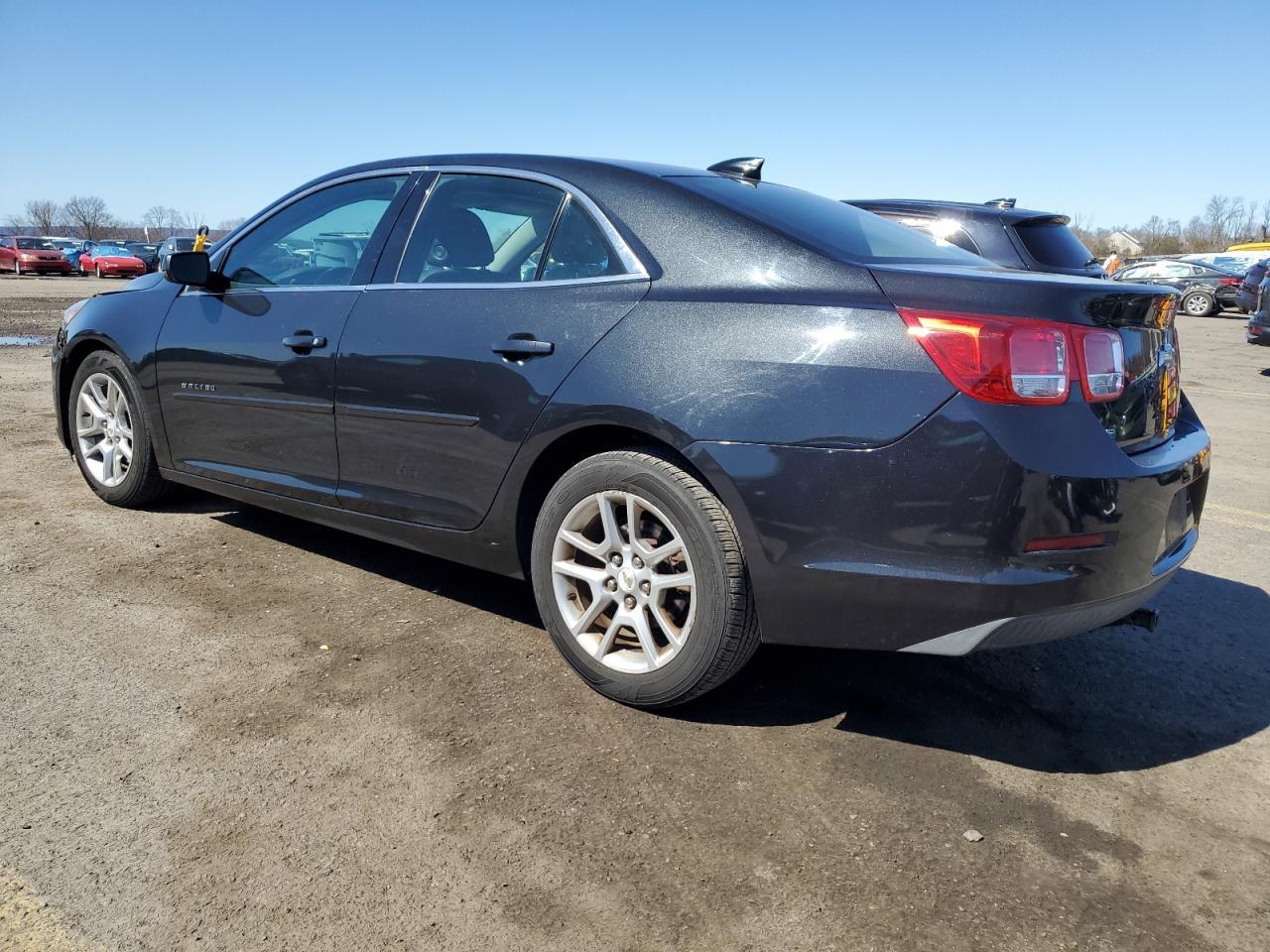 2015 CHEVROLET MALIBU 1LT - Image 2
