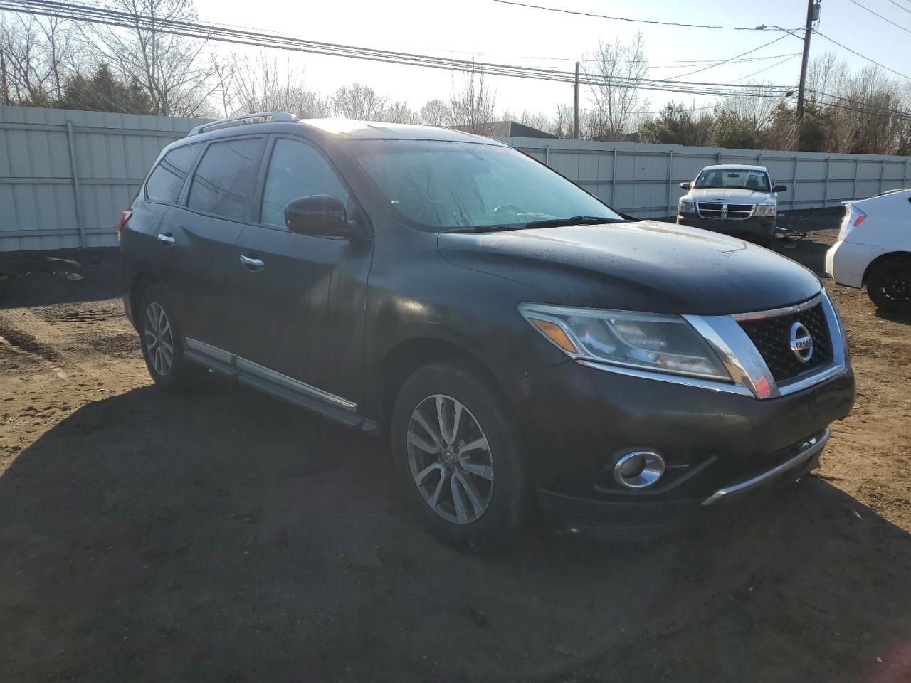 2013 NISSAN PATHFINDER - Фото 4