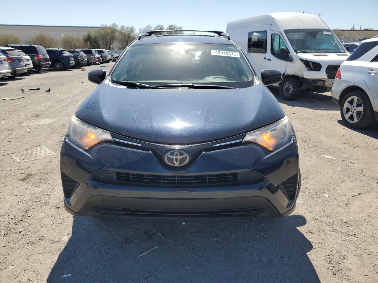 2018 TOYOTA RAV4 LE - Image 5