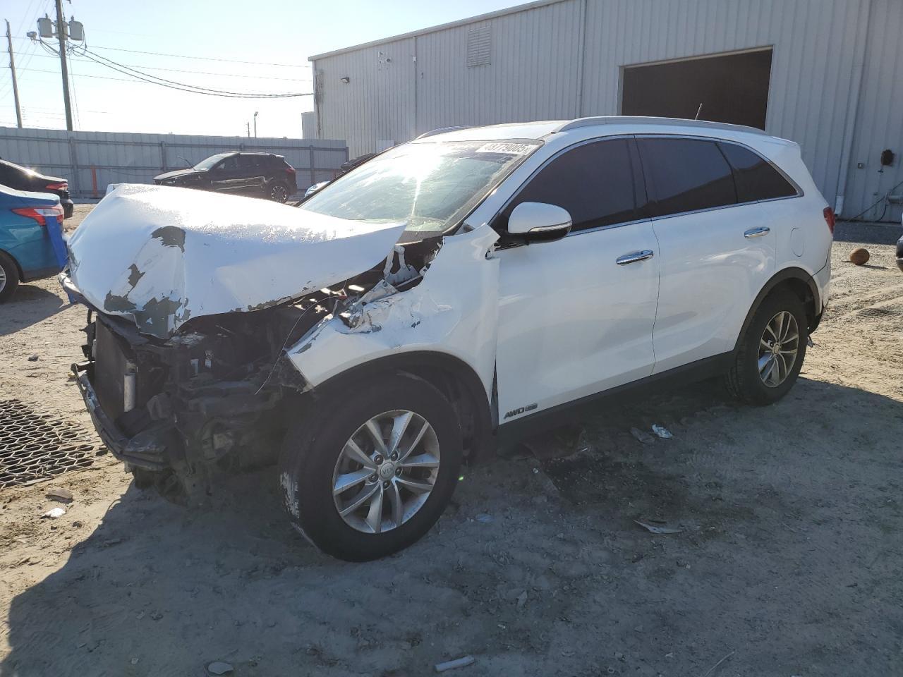 2017 KIA SORENTO LX