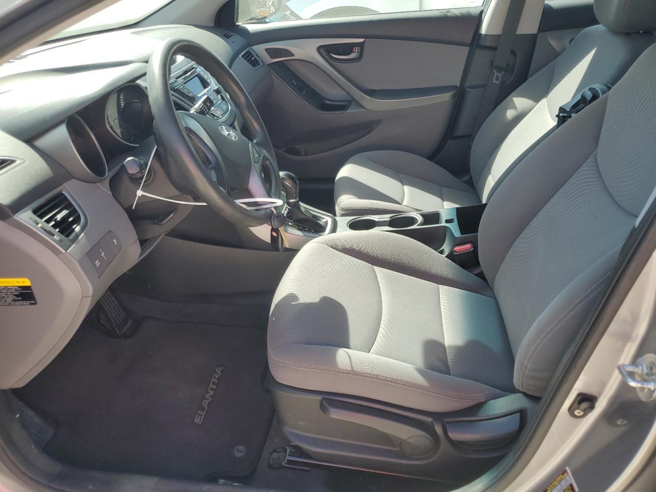 2014 HYUNDAI ELANTRA SE - Image 7