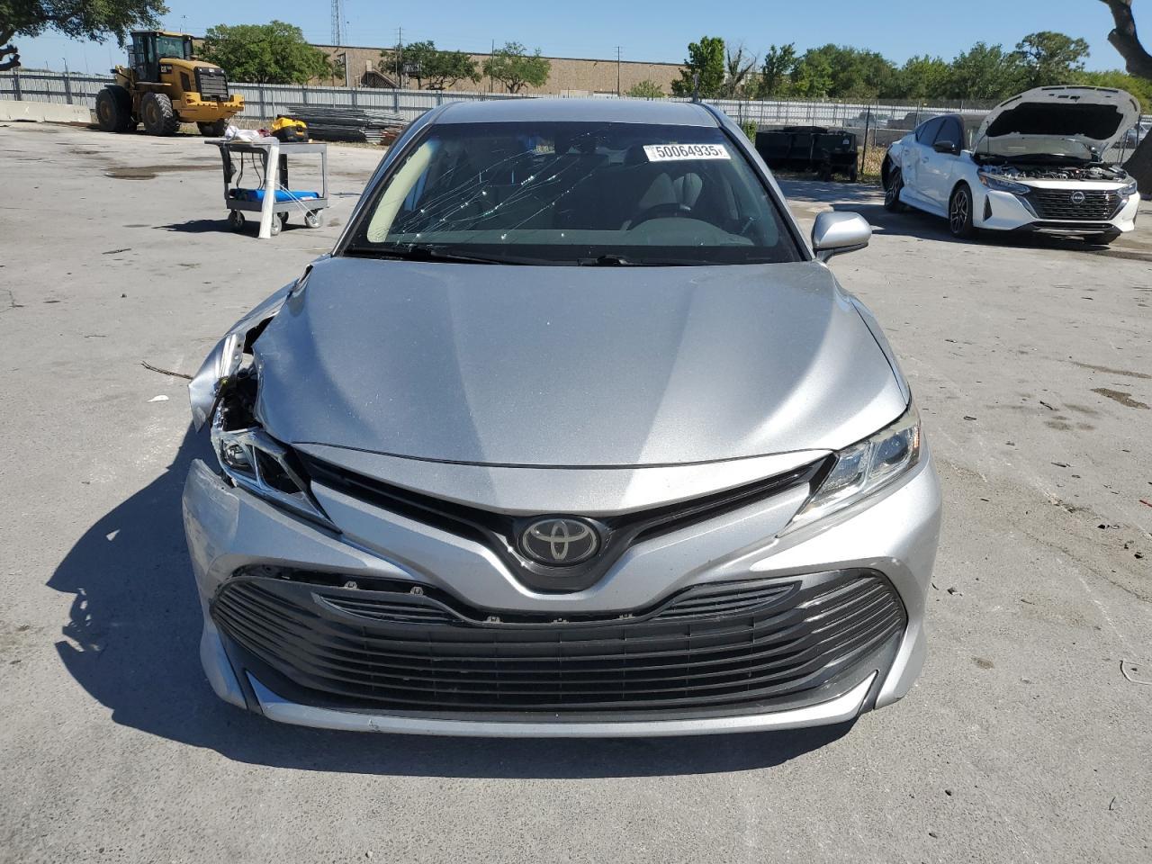 2019 TOYOTA CAMRY L - Фото 5