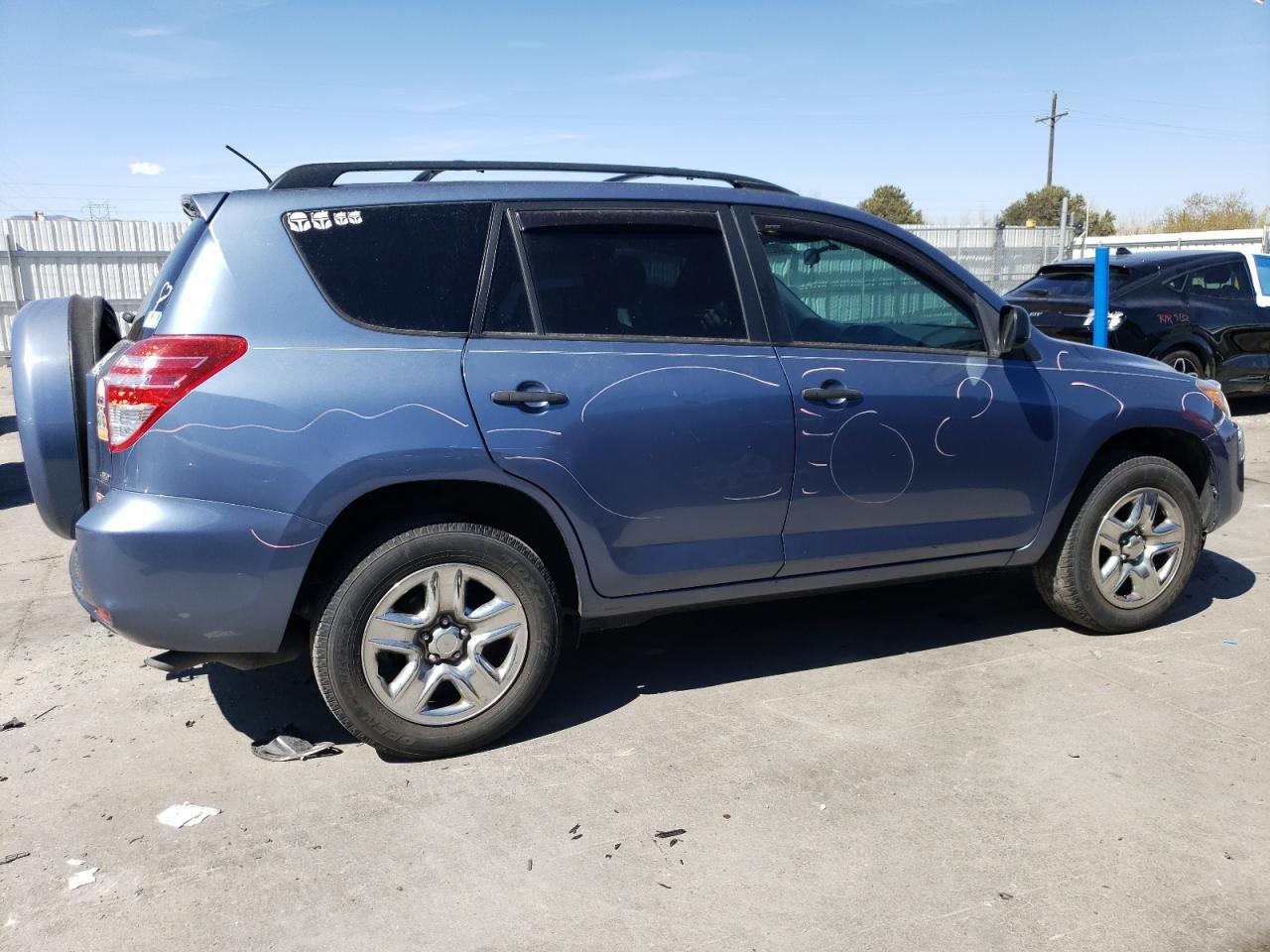 2011 TOYOTA RAV4 - Фото 3