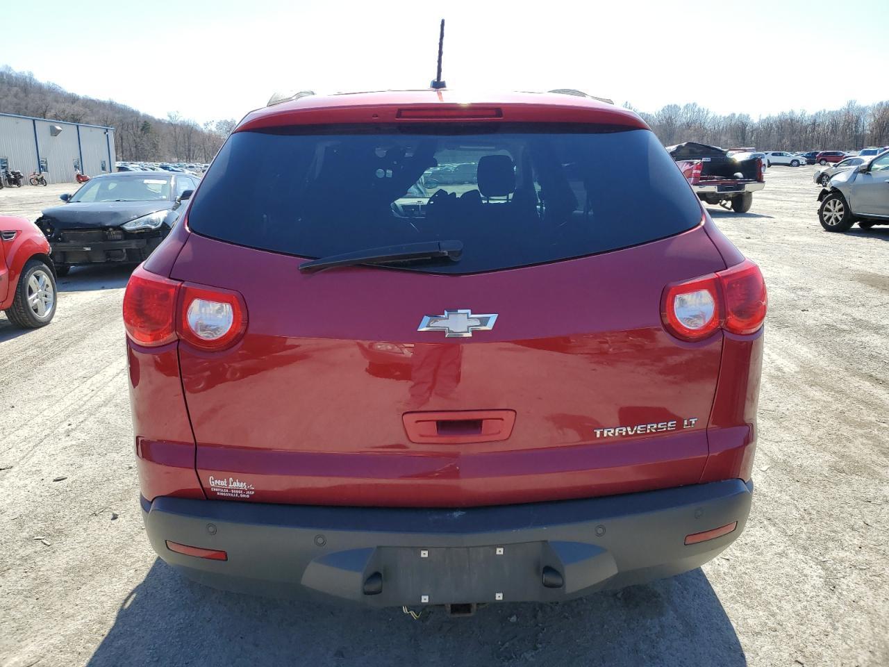 2012 CHEVROLET TRAVERSE L - Image 6