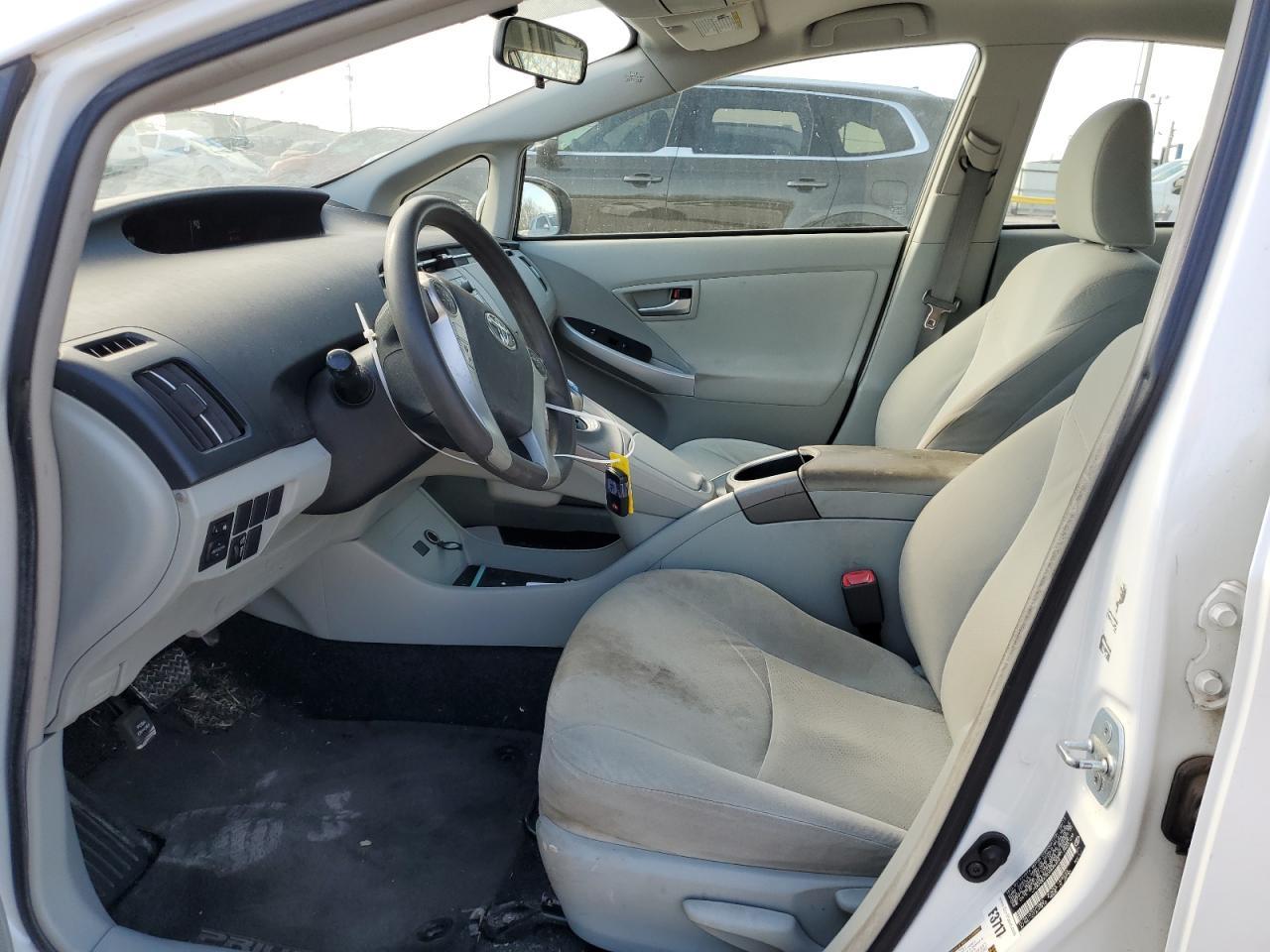 2013 TOYOTA PRIUS - Фото 7