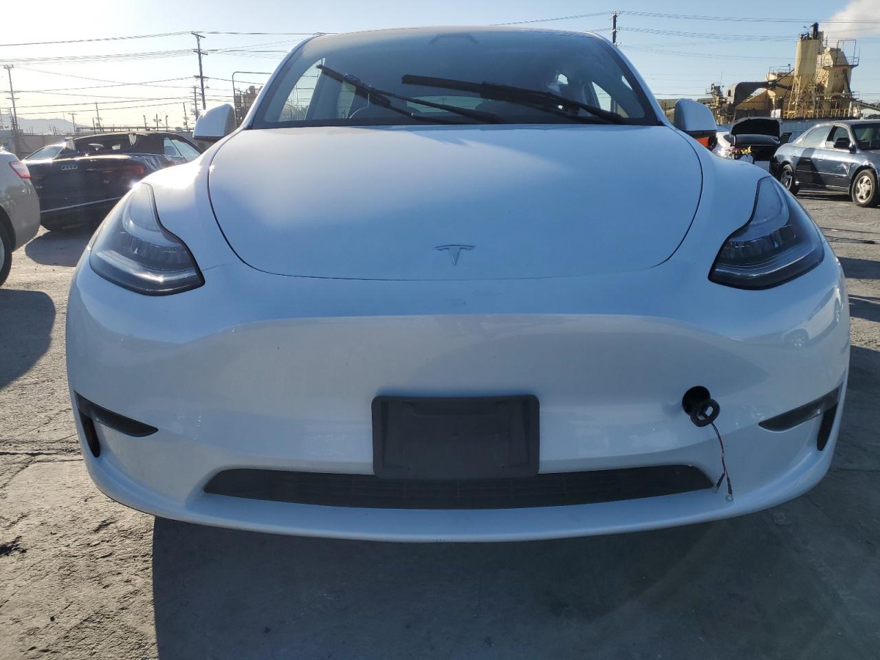 2023 TESLA MODEL Y - Фото 5