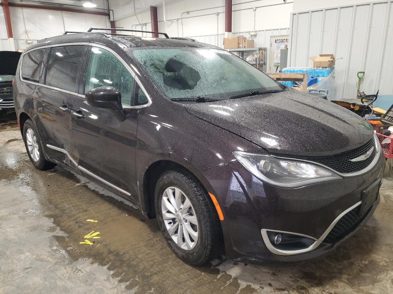 2017 CHRYSLER PACIFICA T - Image 4