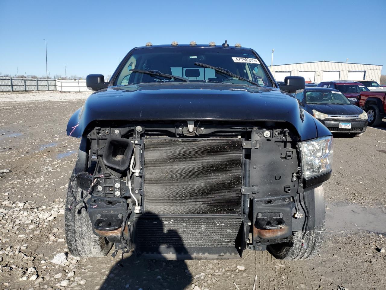 2017 RAM 2500 SLT - Image 5