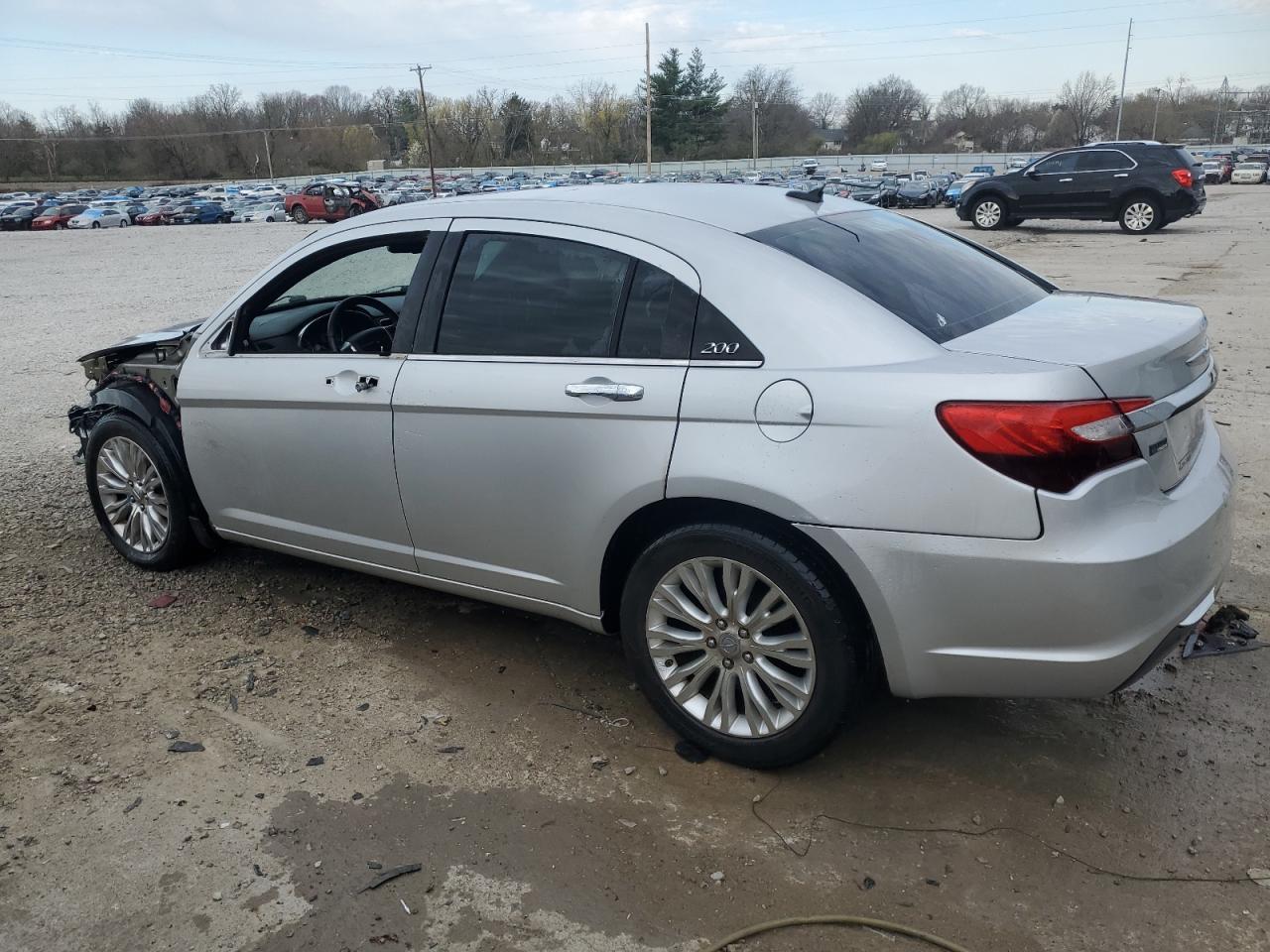 2012 CHRYSLER 200 LIMITE - Image 2