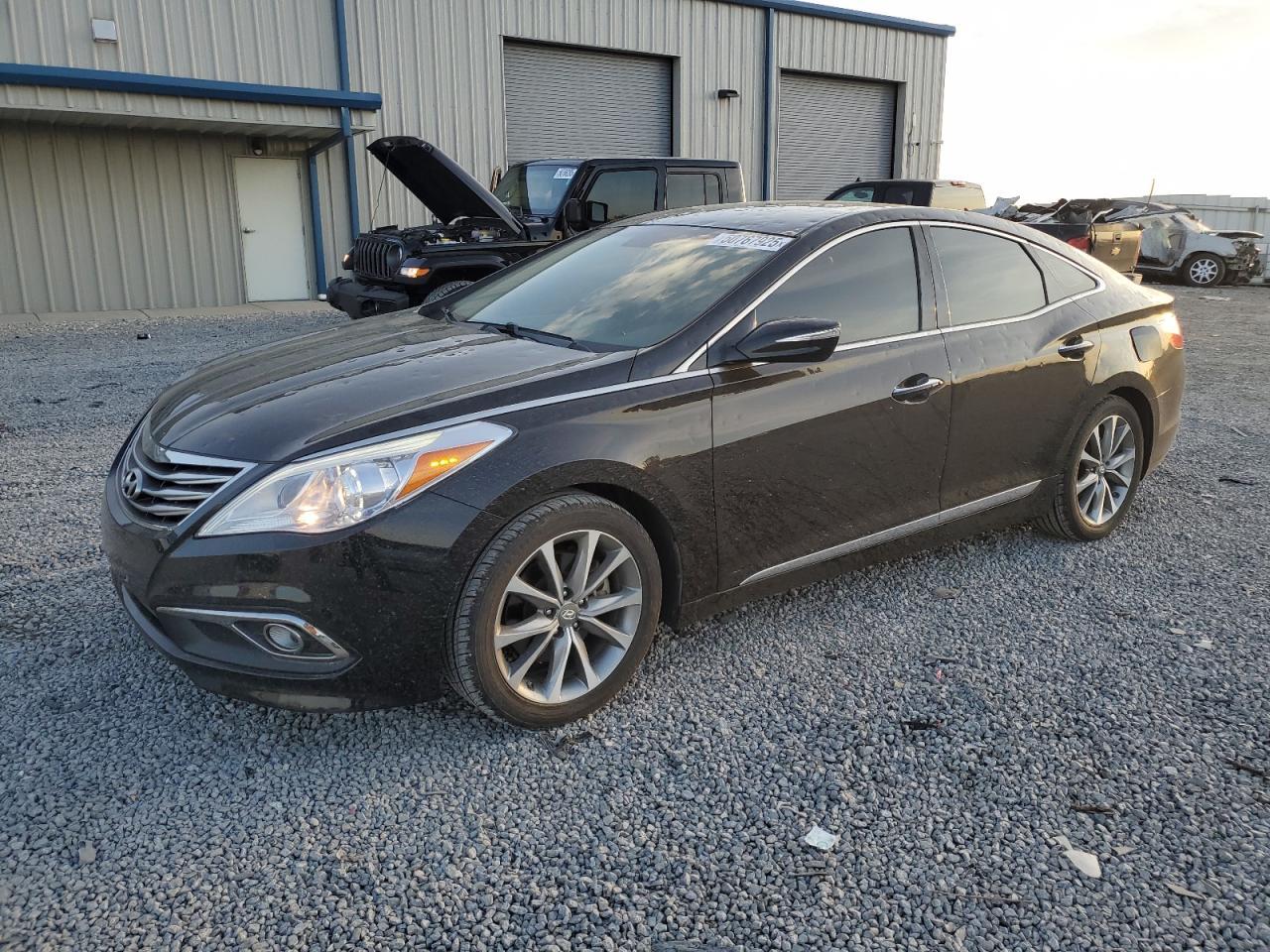 2016 HYUNDAI AZERA