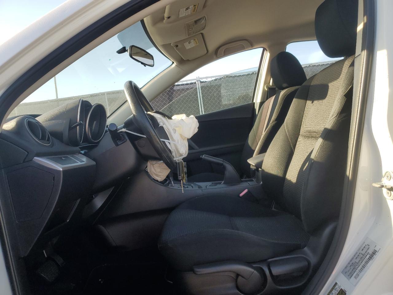 2013 MAZDA 3 I - Фото 7