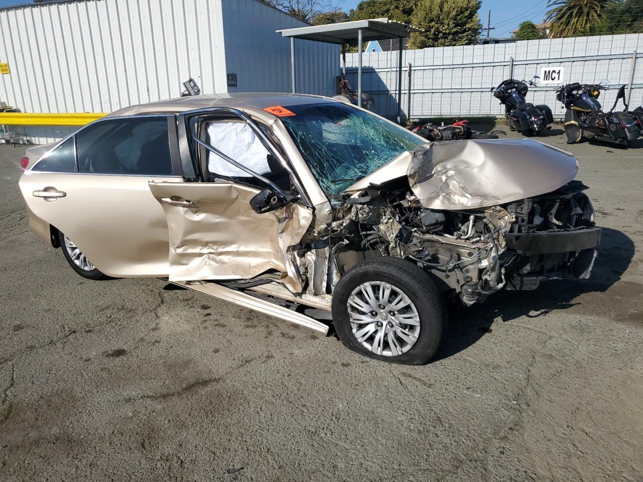 2012 TOYOTA CAMRY BASE - Фото 4