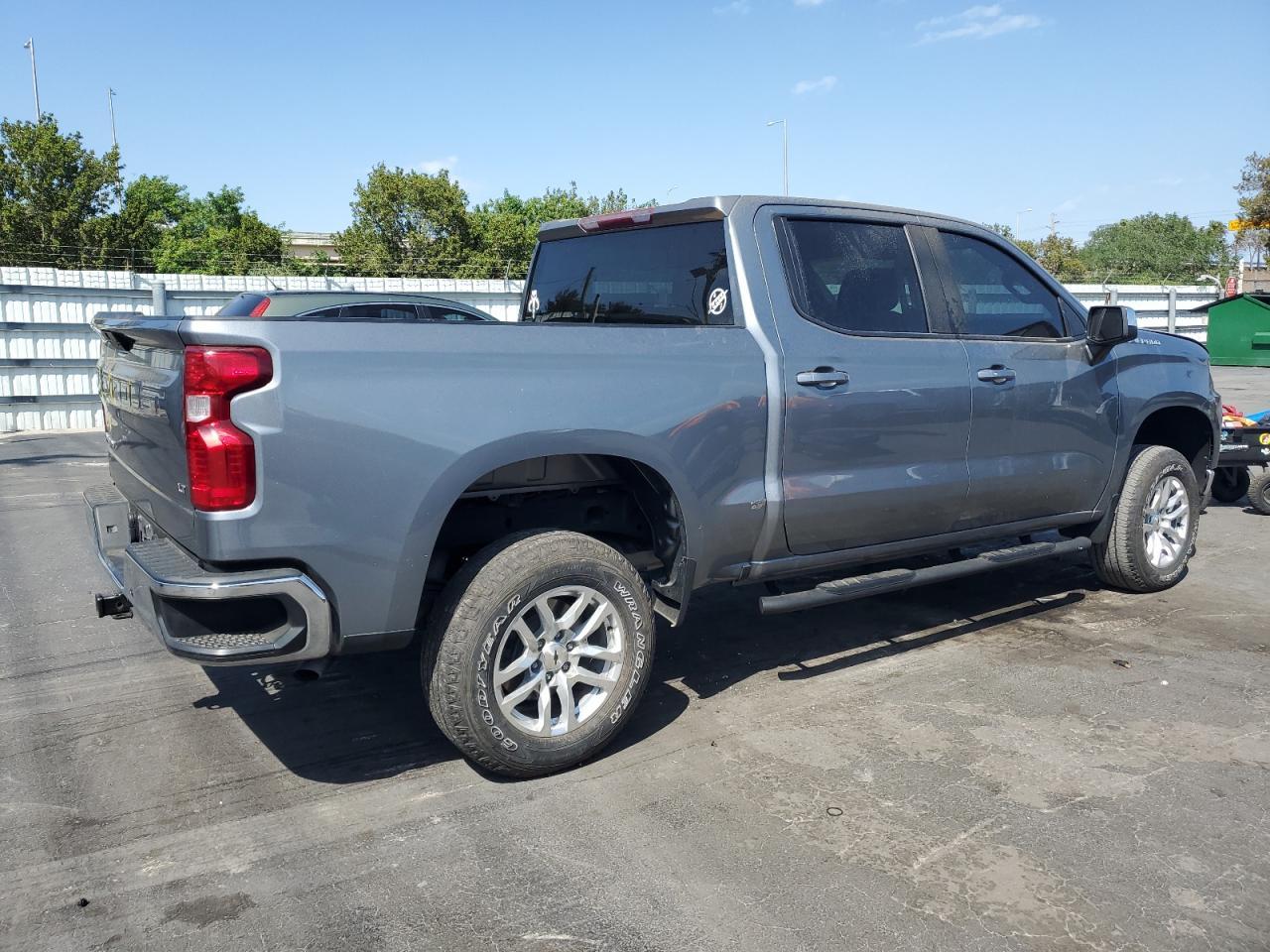 2021 CHEVROLET SILVERADO - Image 3