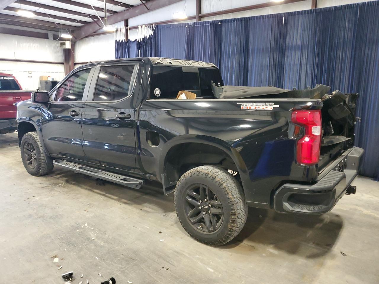 2020 CHEVROLET SILVERADO - Image 2