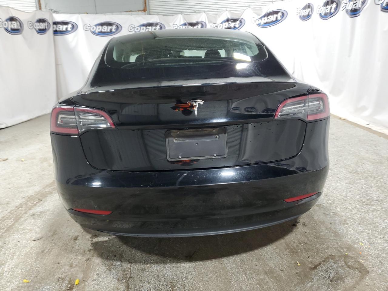 2022 TESLA MODEL 3 - Image 6