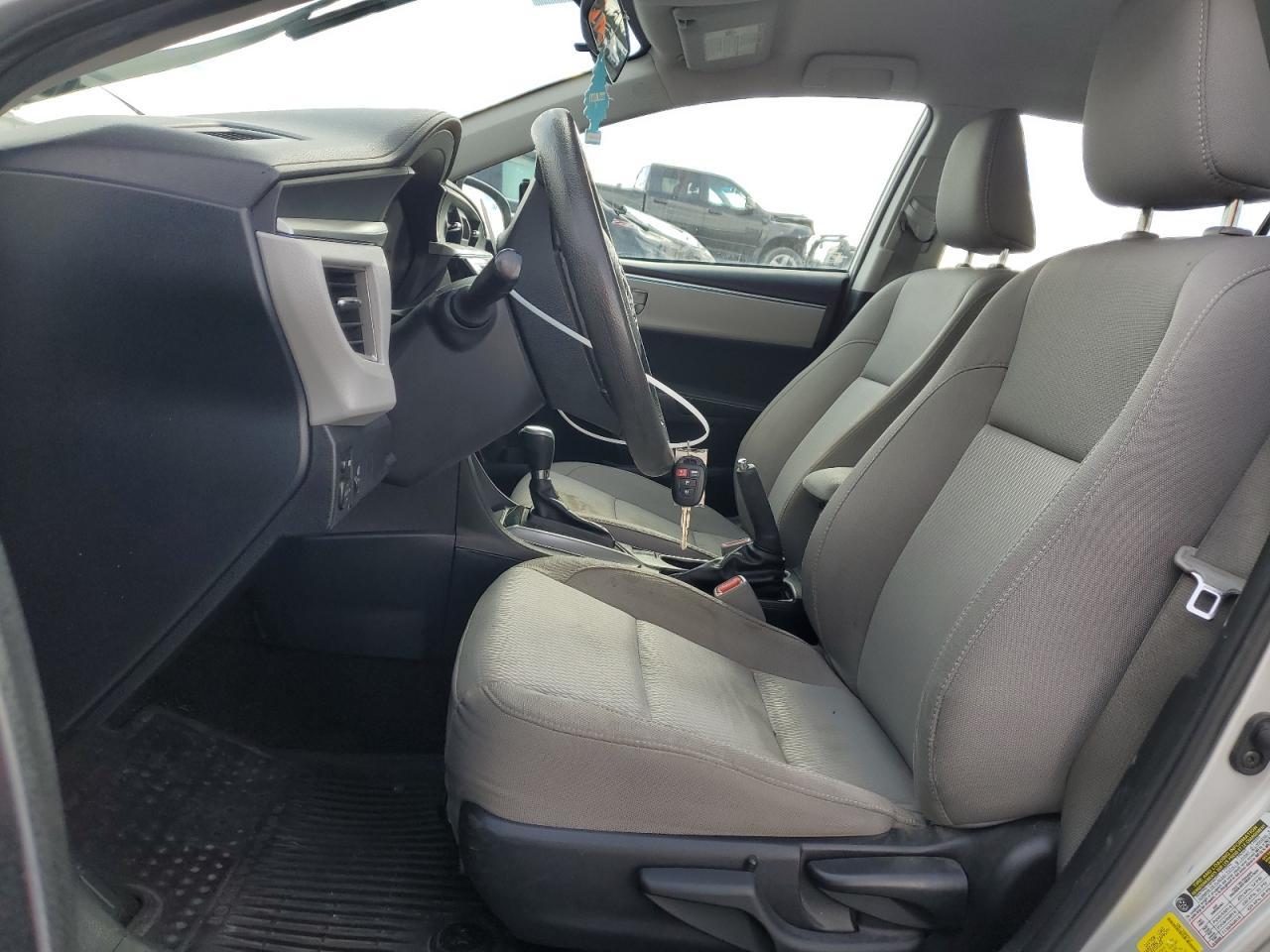2016 TOYOTA COROLLA L - Фото 7