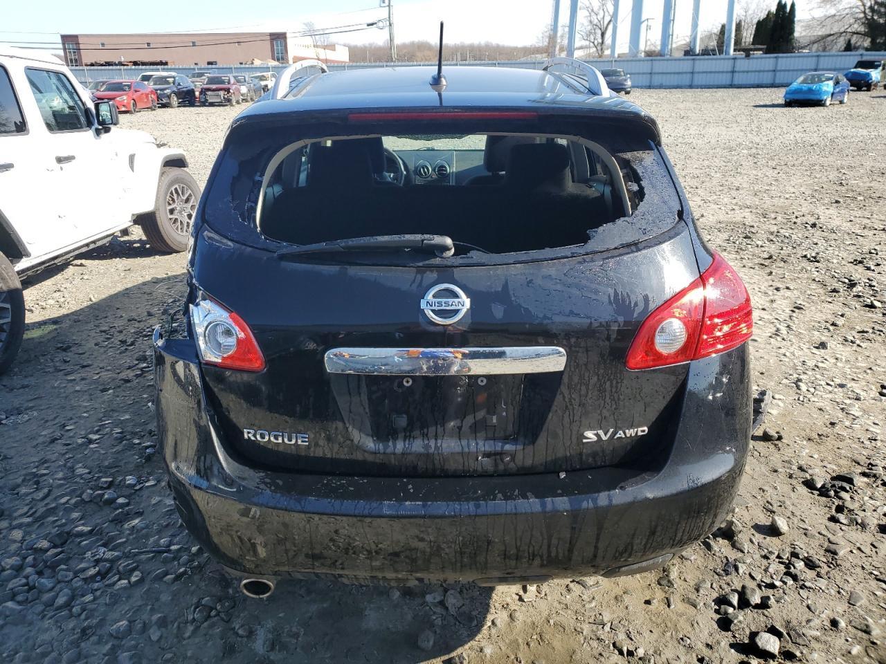 2013 NISSAN ROGUE S - Image 6