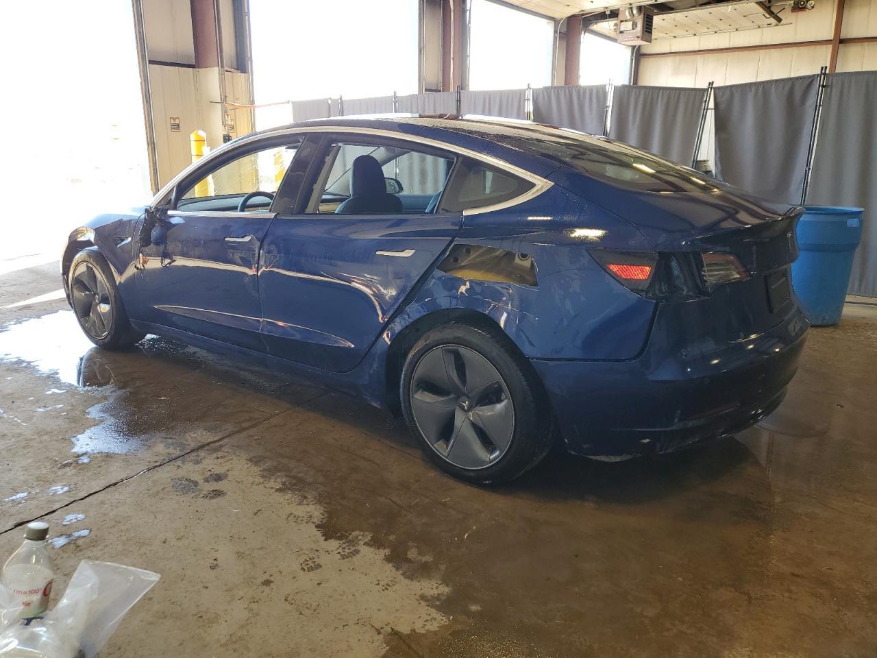 2019 TESLA MODEL 3 - Image 2