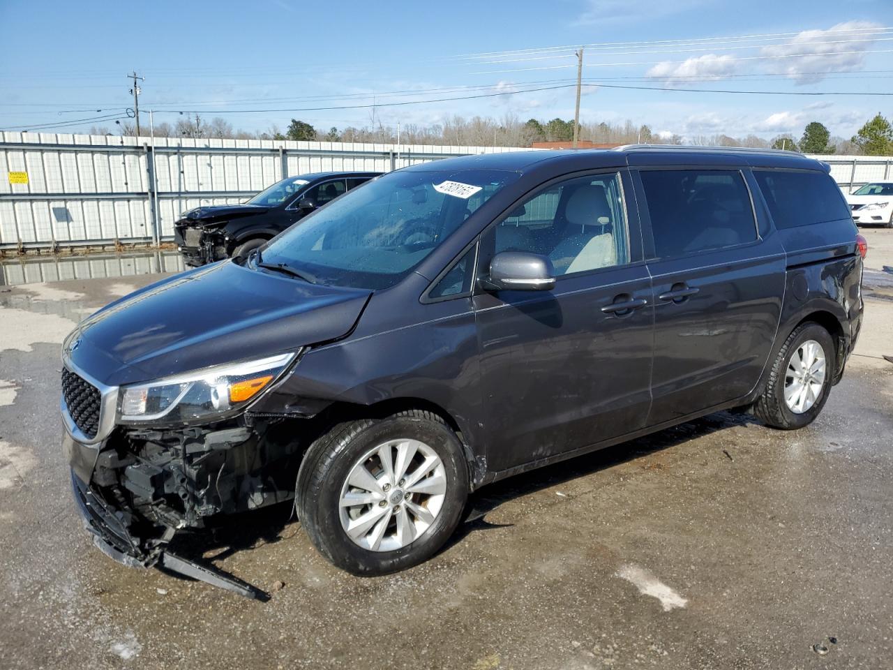 2016 KIA SEDONA LX