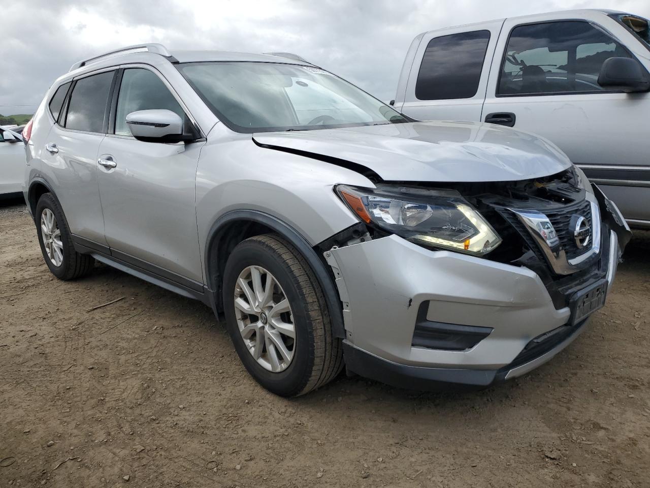 2017 NISSAN ROGUE S - Фото 4