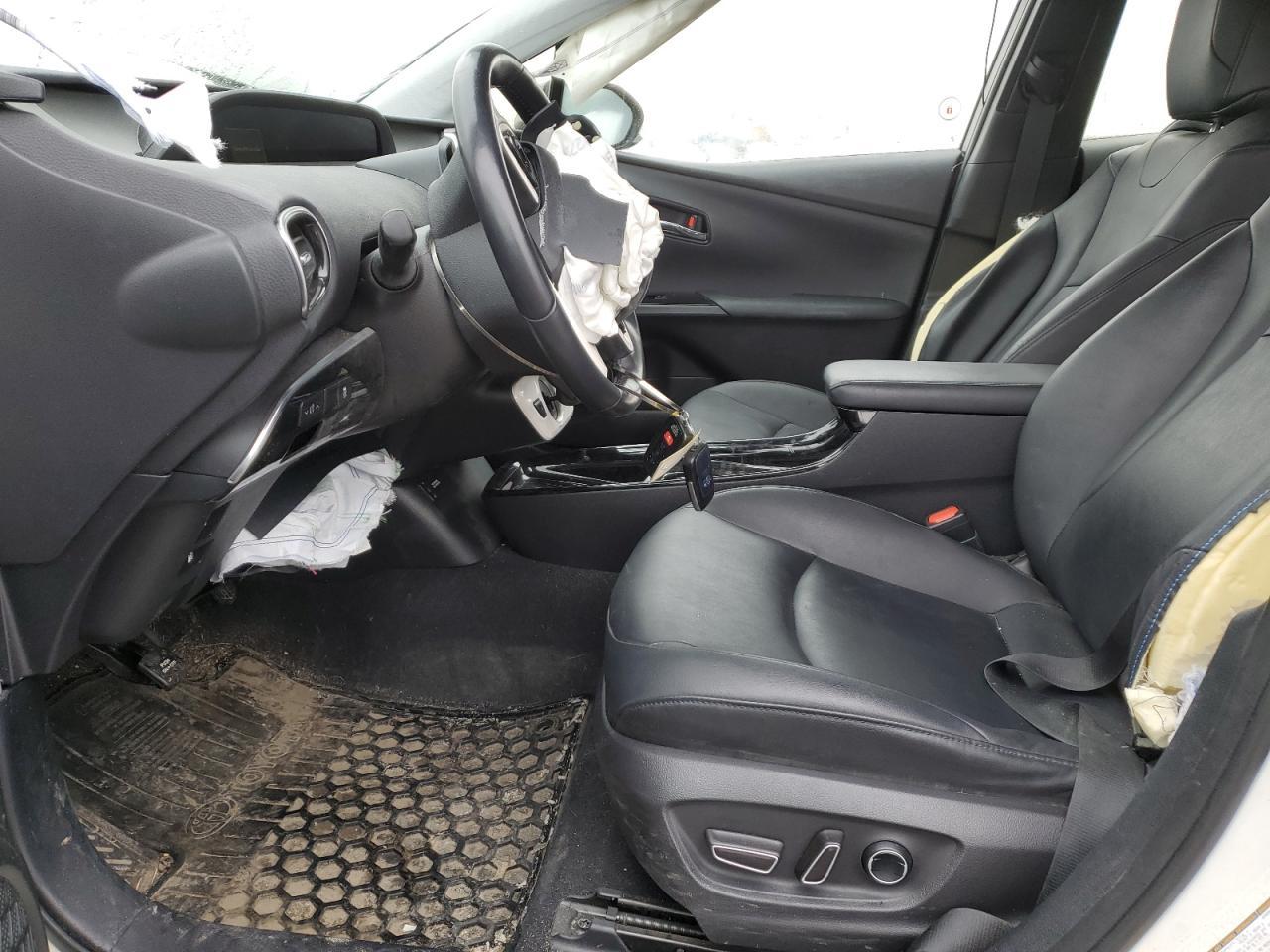 2018 TOYOTA PRIUS PRIM - Image 7
