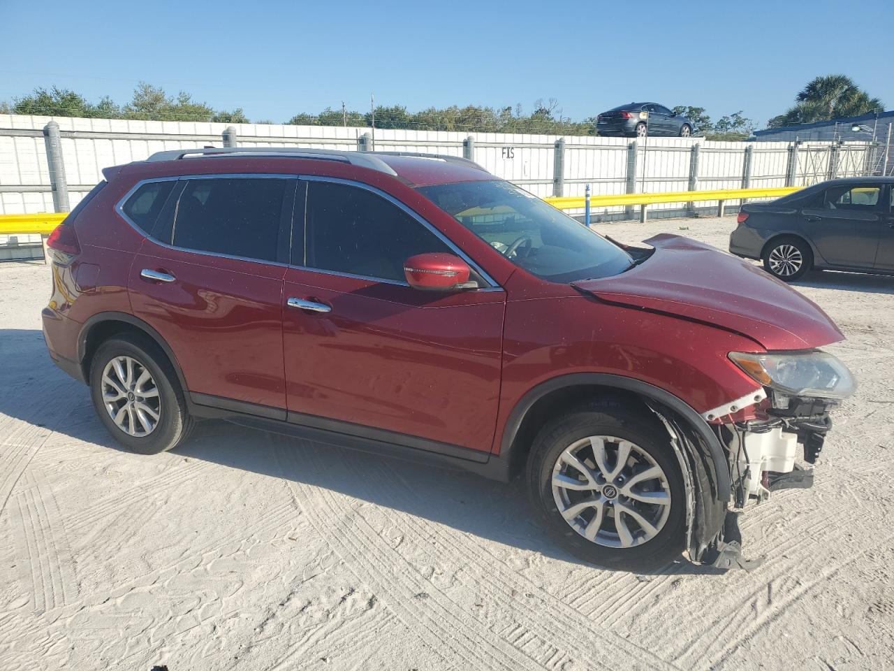 2018 NISSAN ROGUE S - Image 4