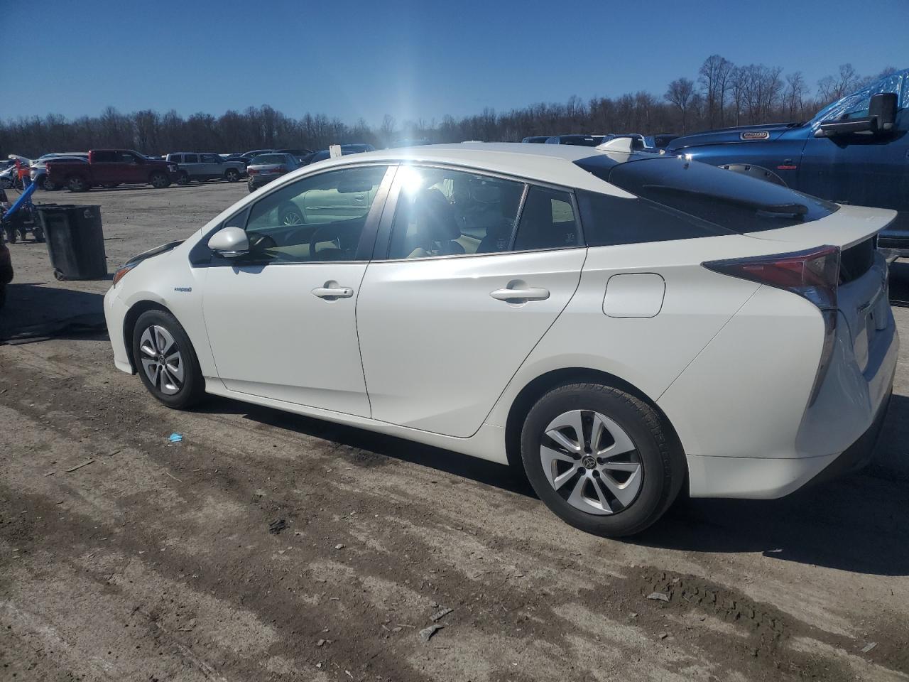 2016 TOYOTA PRIUS - Фото 2