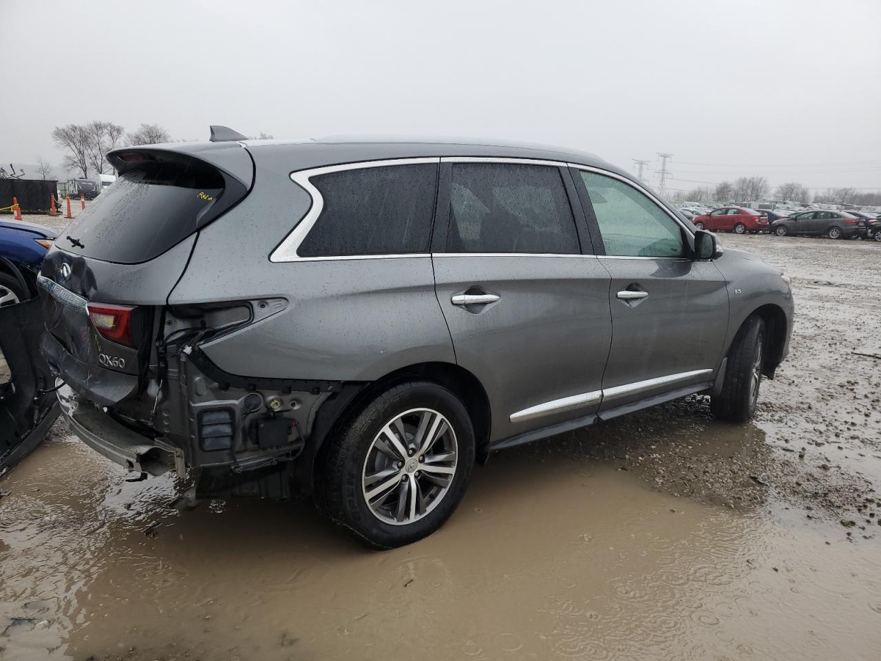 2019 INFINITI QX60 LUXE - Image 3