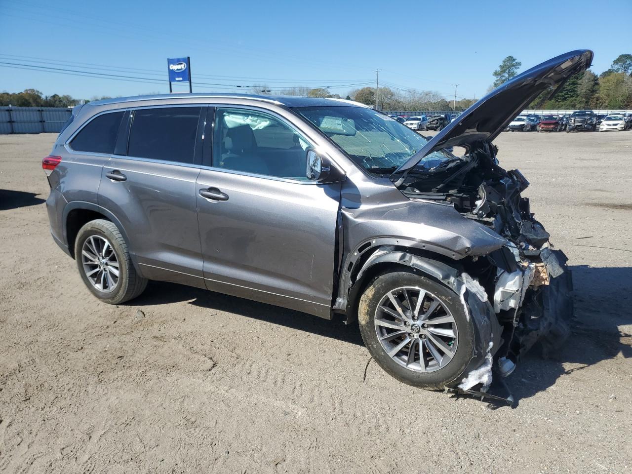 2018 TOYOTA HIGHLANDER - Image 4