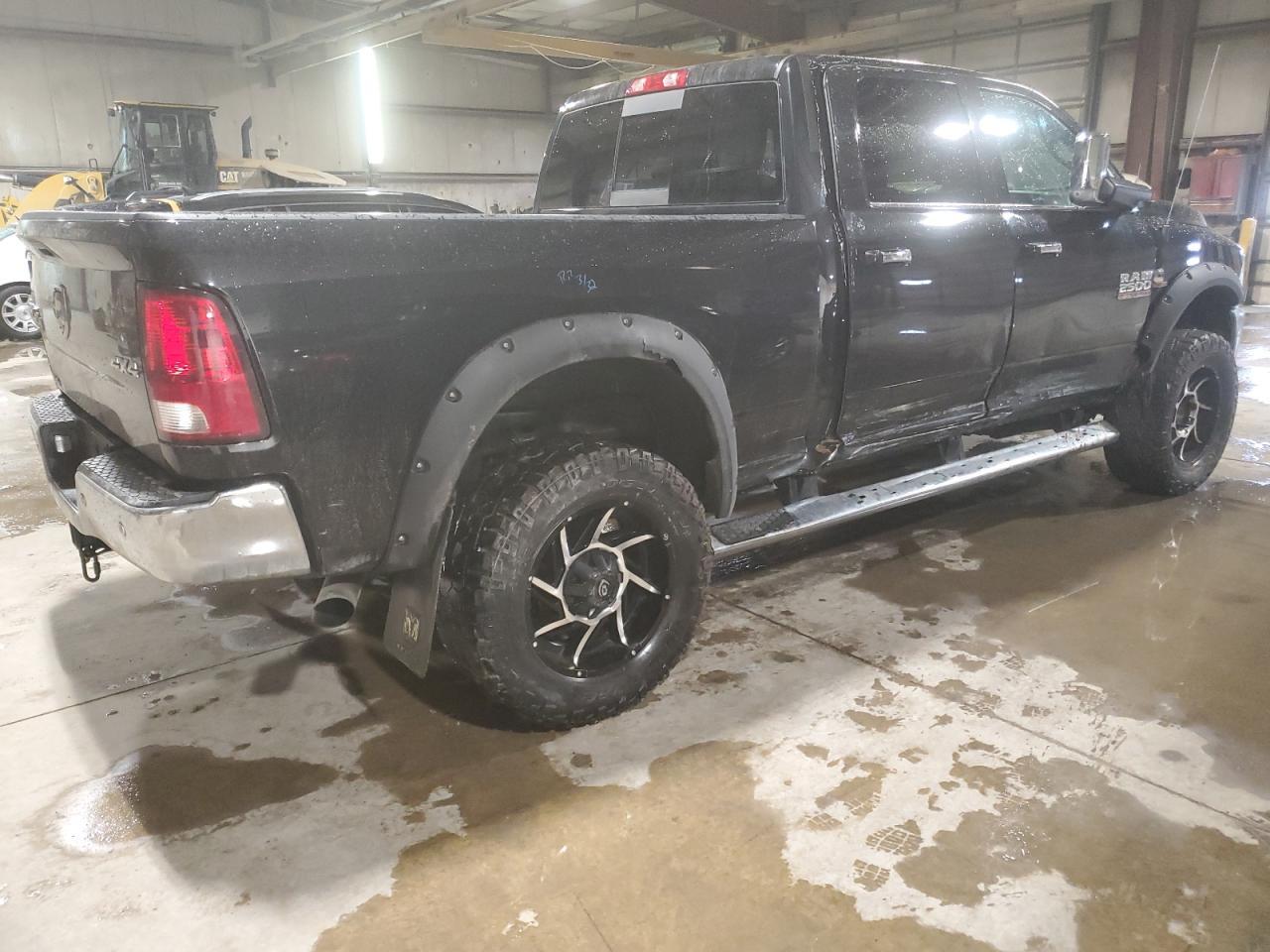 2018 RAM 2500 SLT - Image 3