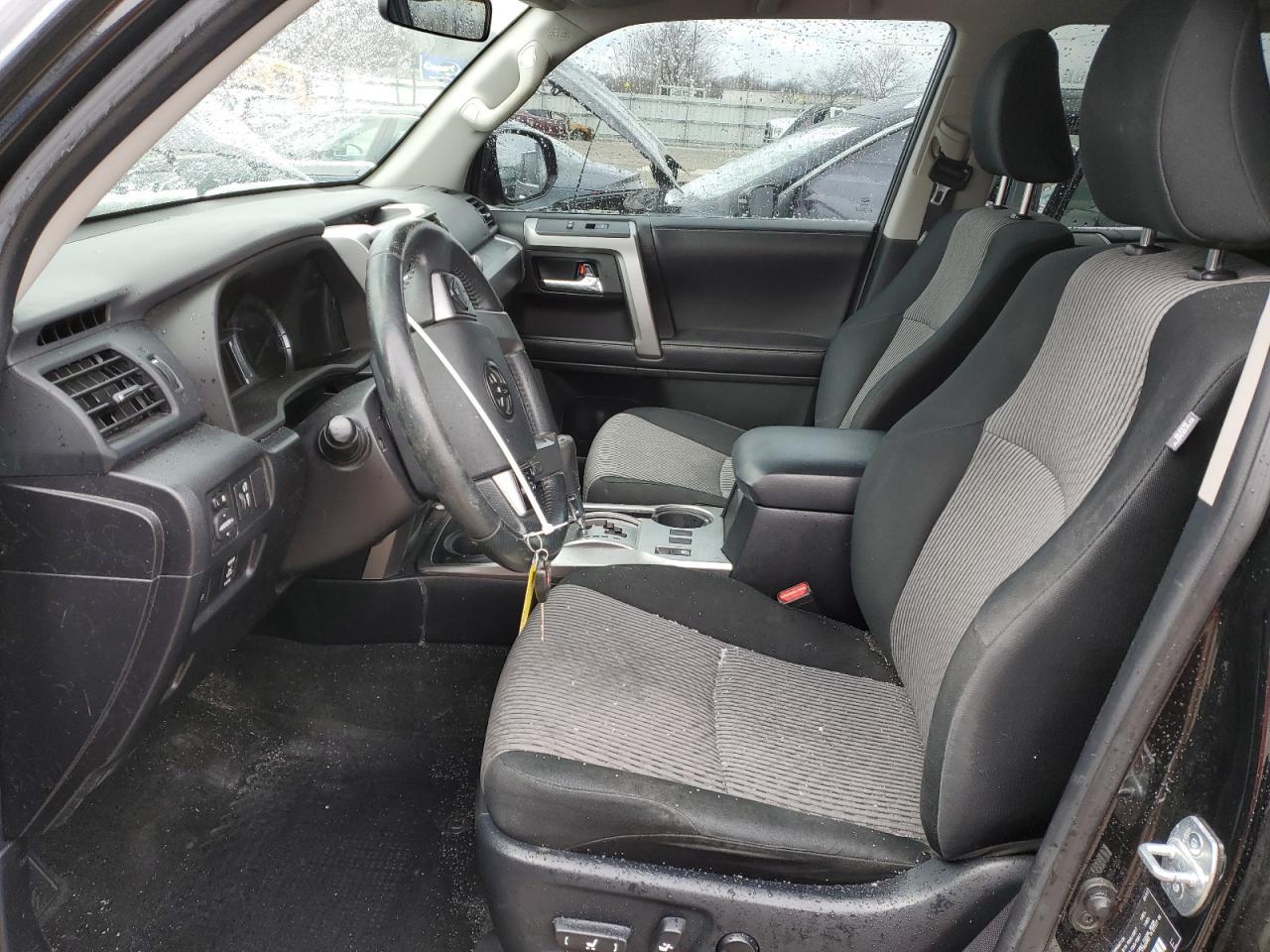 2017 TOYOTA 4RUNNER SR - Фото 7