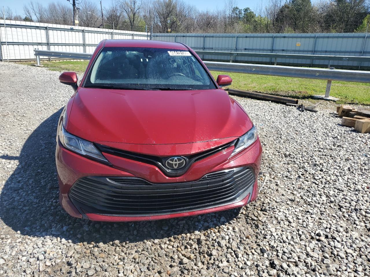 2020 TOYOTA CAMRY LE - Фото 5