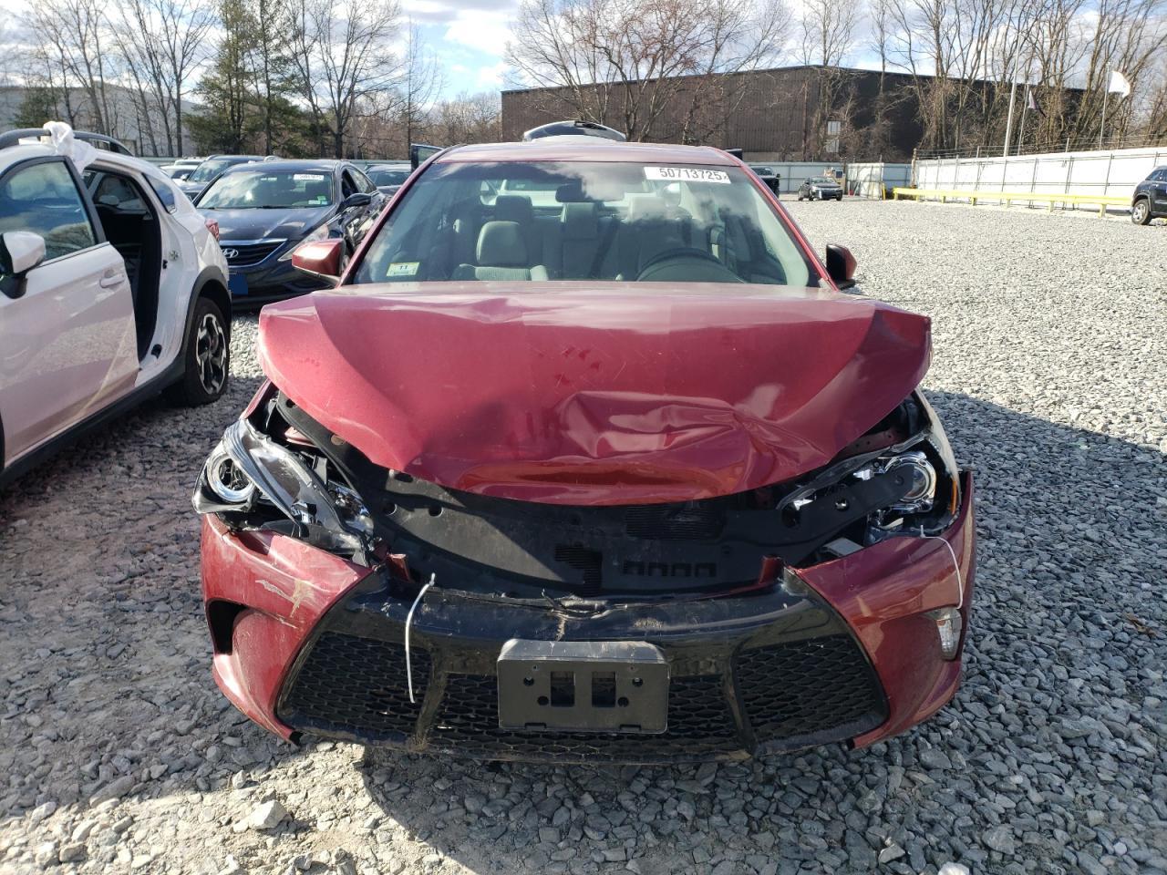 2016 TOYOTA CAMRY LE - Фото 5