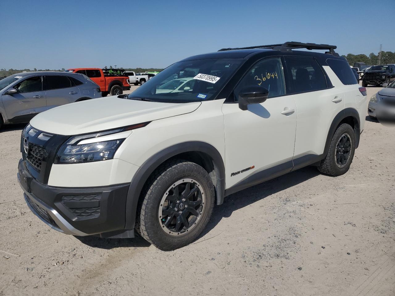 2023 NISSAN PATHFINDER