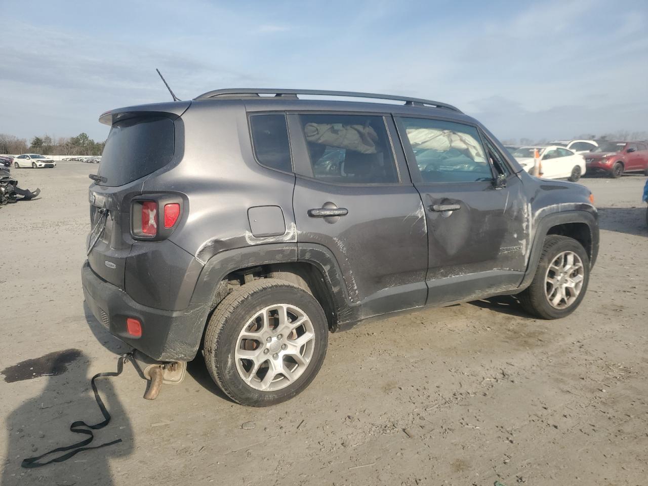 2016 JEEP RENEGADE L - Image 3