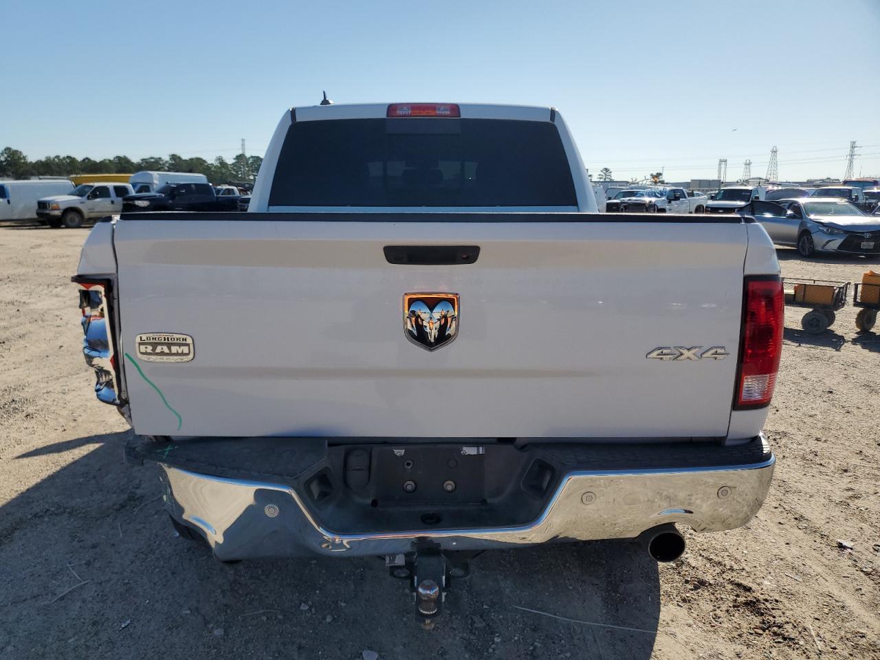 2014 RAM 1500 SLT - Image 6
