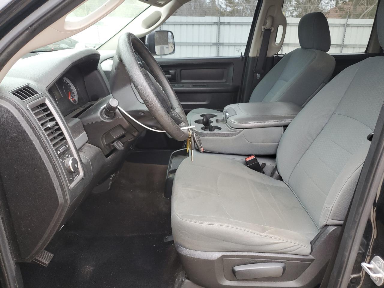 2014 RAM 1500 ST - Image 7