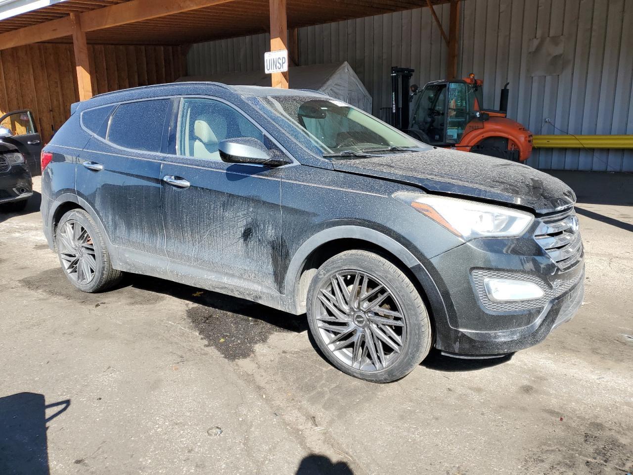 2013 HYUNDAI SANTA FE S - Image 4