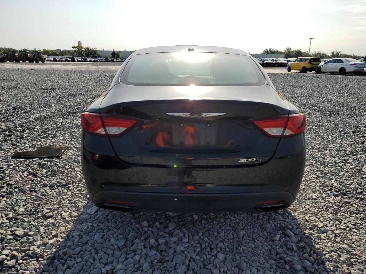 2015 CHRYSLER 200 S - Фото 6