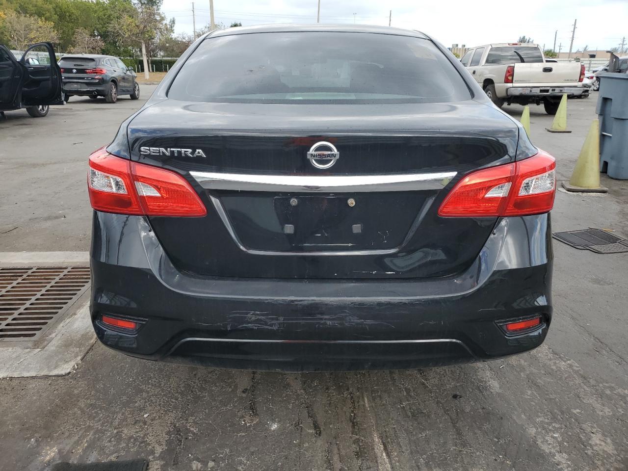 2017 NISSAN SENTRA S - Фото 6