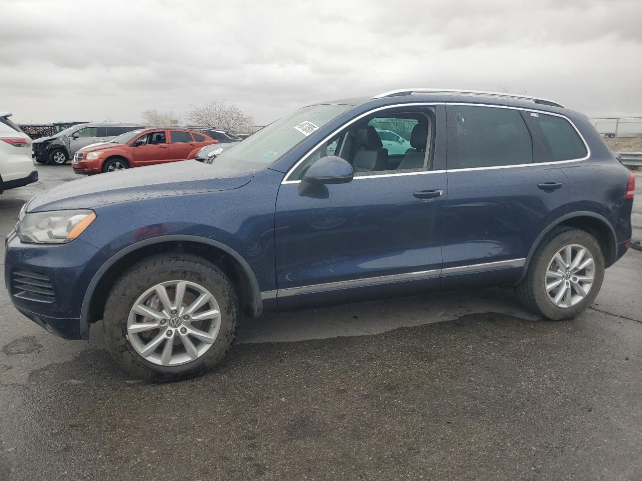 2014 VOLKSWAGEN TOUAREG V6