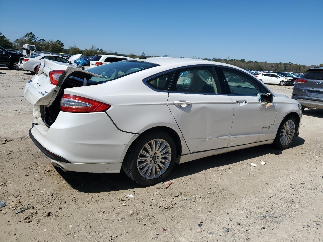 2013 FORD FUSION SE - Фото 3