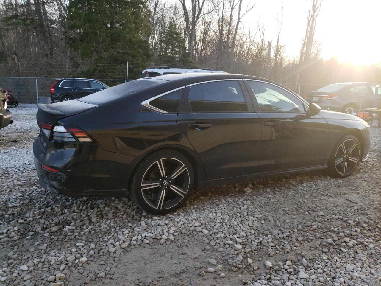 2023 HONDA ACCORD HYB - Image 3