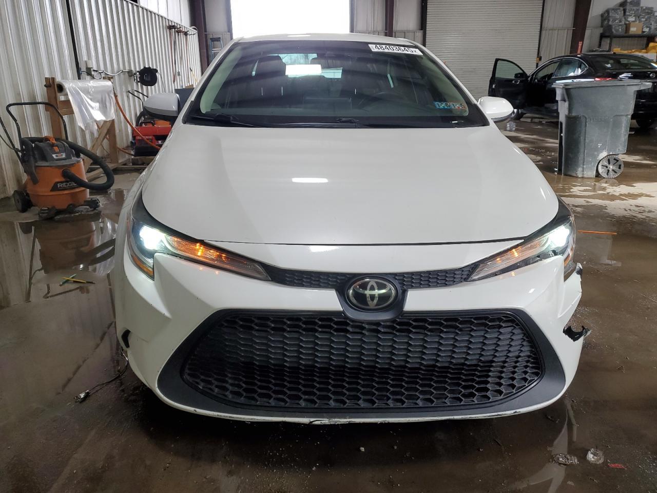 2021 TOYOTA COROLLA LE - Фото 5